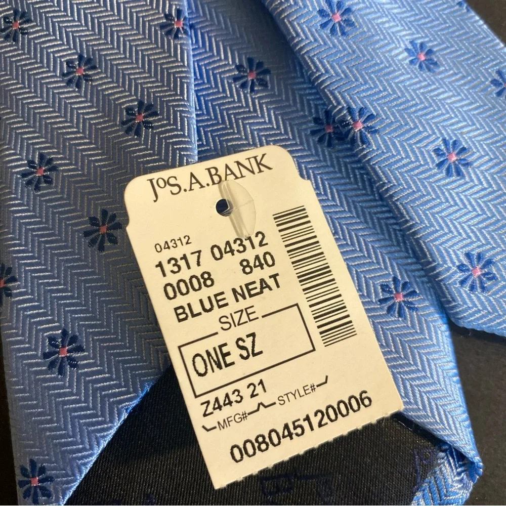 Jos A Bank Blue‎ Neat Heritage Collection Floral Print Neck Tie